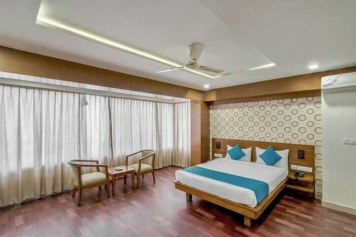 Room 14 of 16