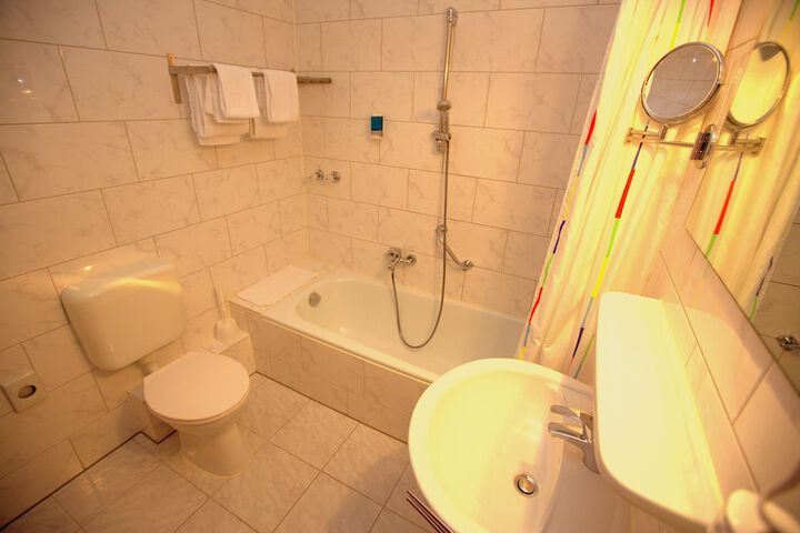 Bath Photo