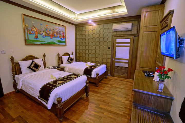 Room 57 of 153