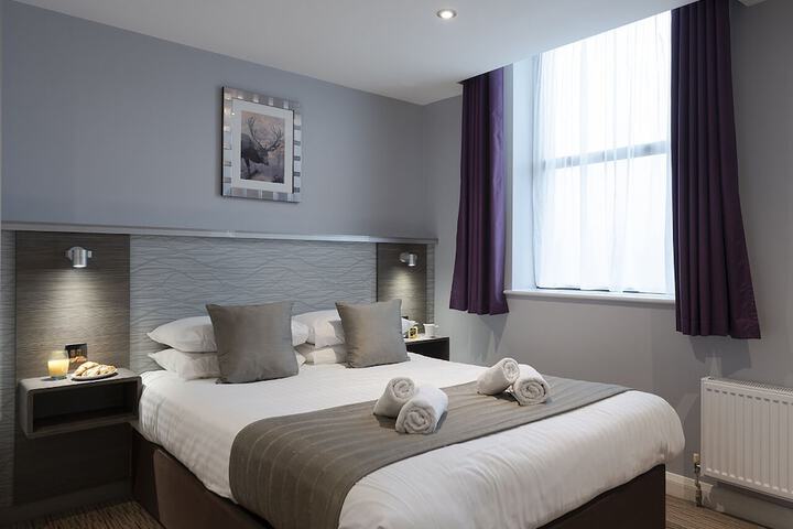 Room 20 of 100