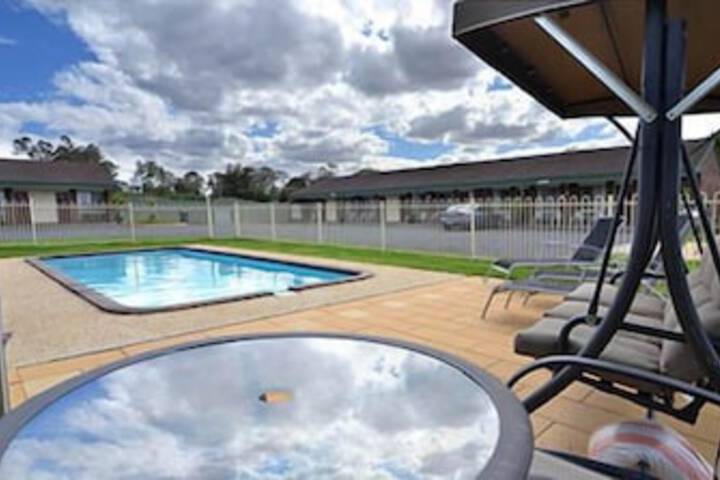 Pool 55 of 75