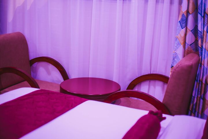 Room 34 of 79