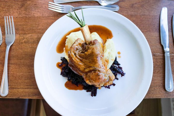 Dining Photos