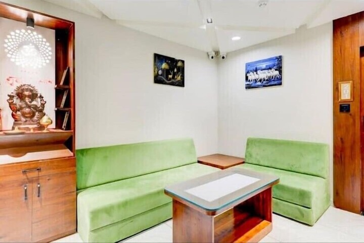 Room 37 of 51