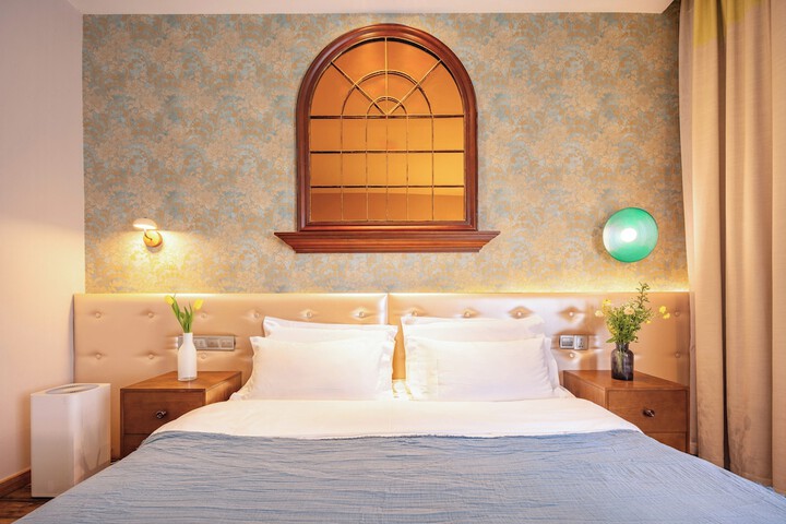 Room 43 of 91