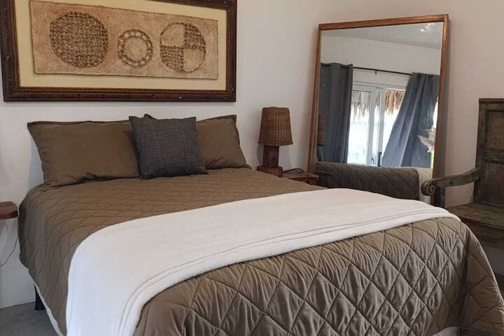 Room 17 of 38