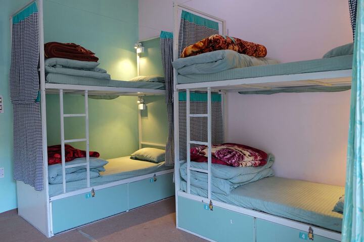 Room 11 of 23