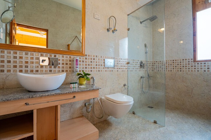 Room 20 of 49