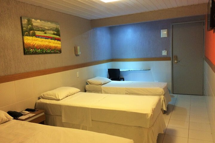 Room 10 of 52
