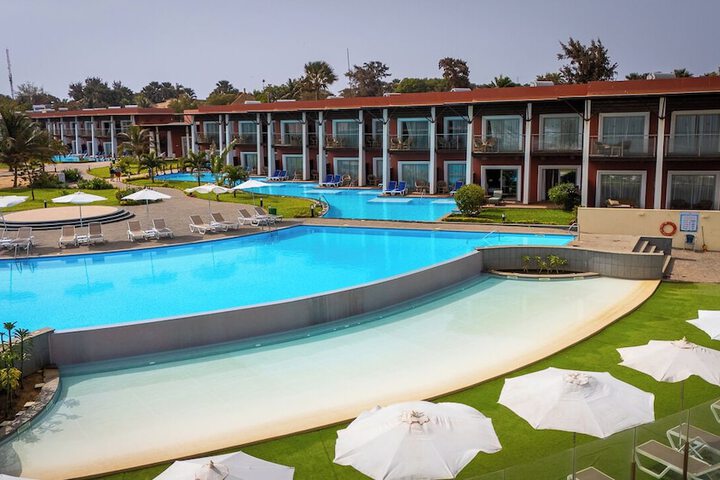 Pool 12 of 27