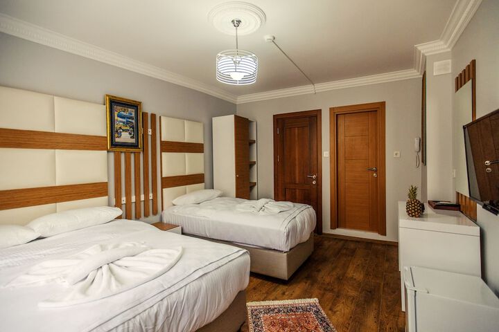Room 17 of 23