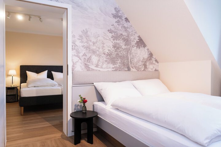 Room 6 of 21