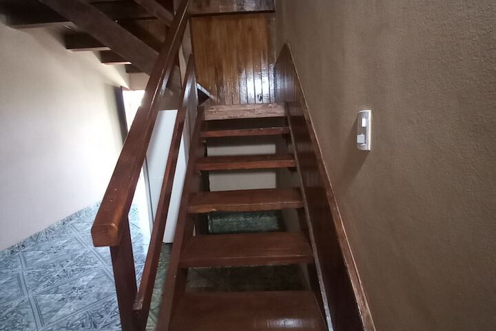 Room 5 of 19