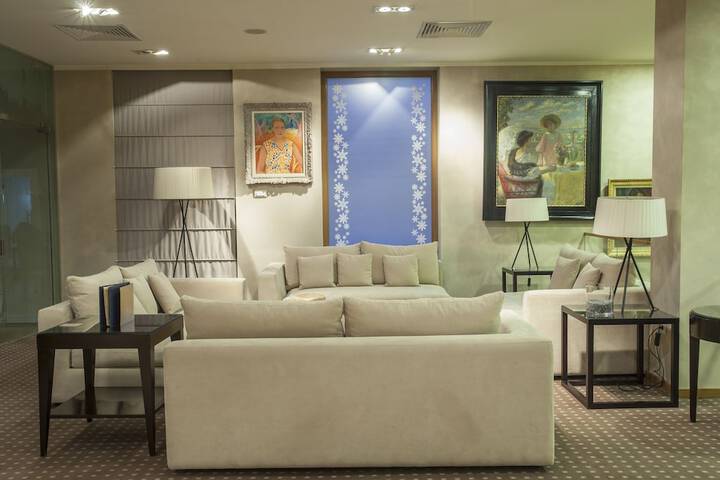 Hotel Lobby