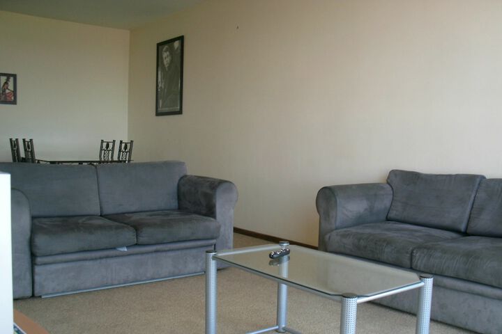 Room 18 of 34