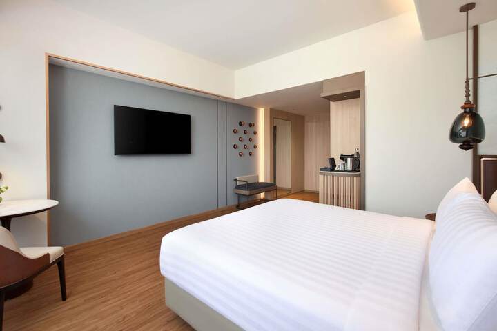 Room 20 of 81