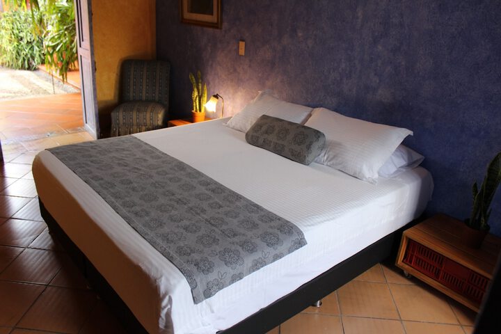 Room 13 of 39