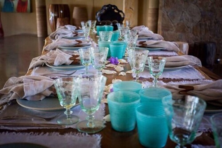 Dining 34 of 53