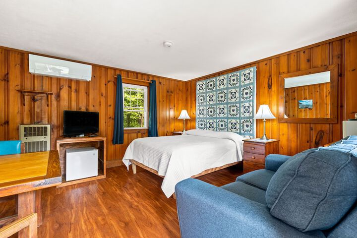 1 Queen Bed Motel (10 of 59)