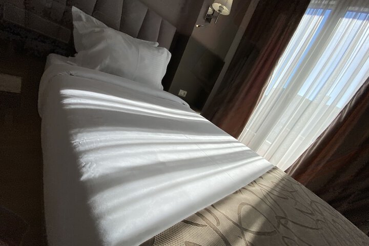 Room 42 of 113