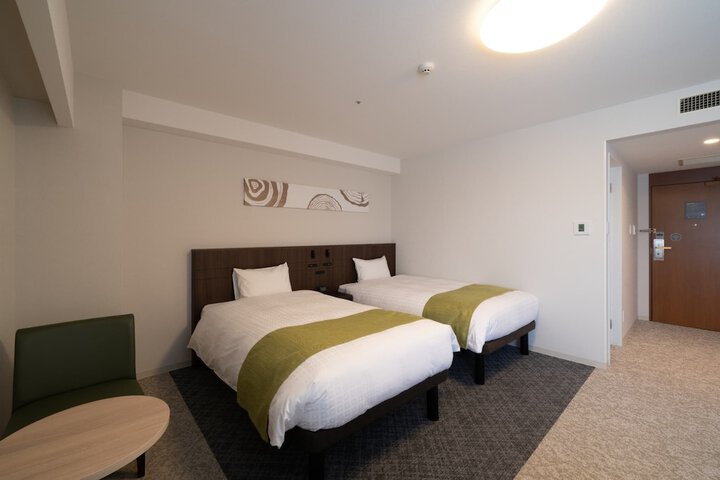 Room 16 of 54