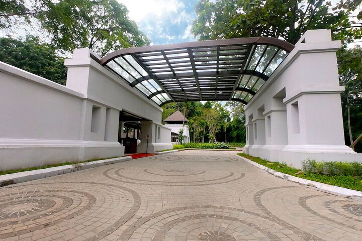 Hotel 146 of 153
