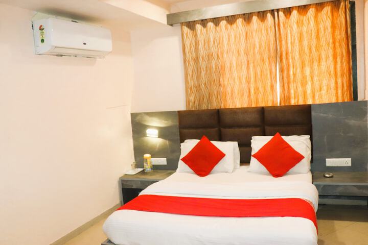 Room 34 of 57