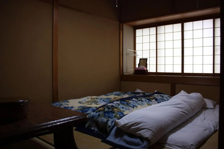 guest_rooms