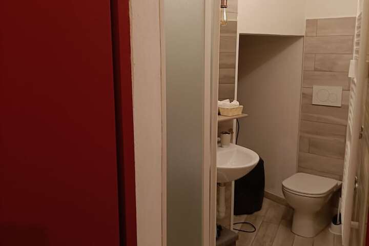 Room 24 of 56