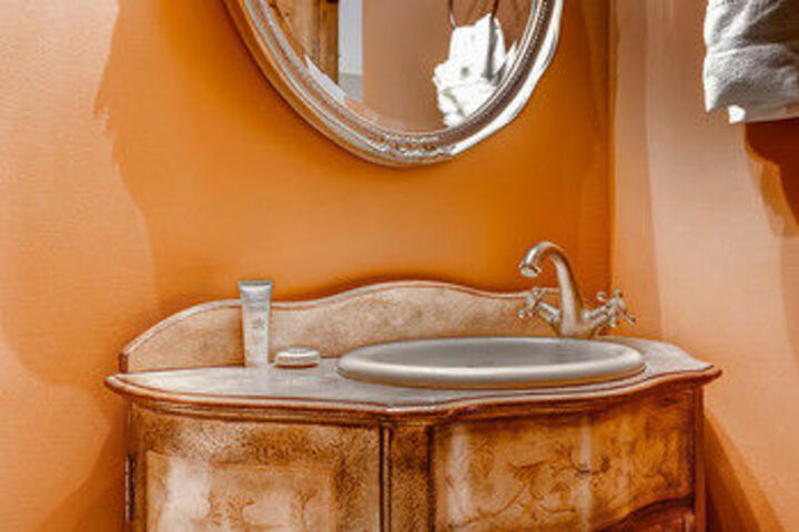 Clean Restrooms