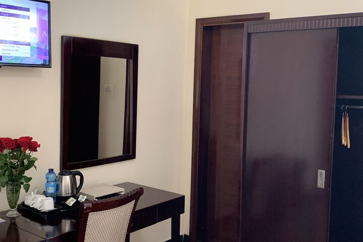 Room 44 of 88