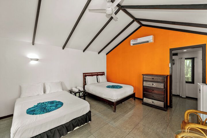 Room 15 of 71
