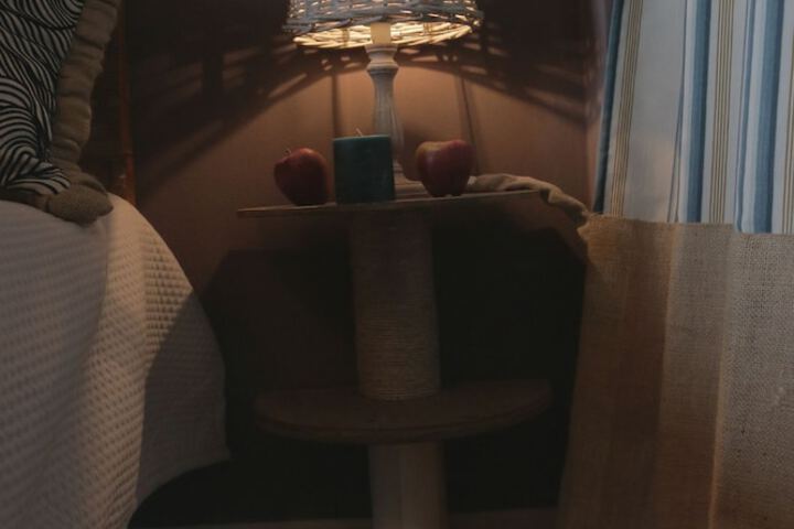 Room 5 of 27