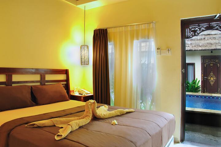 Room 9 of 47