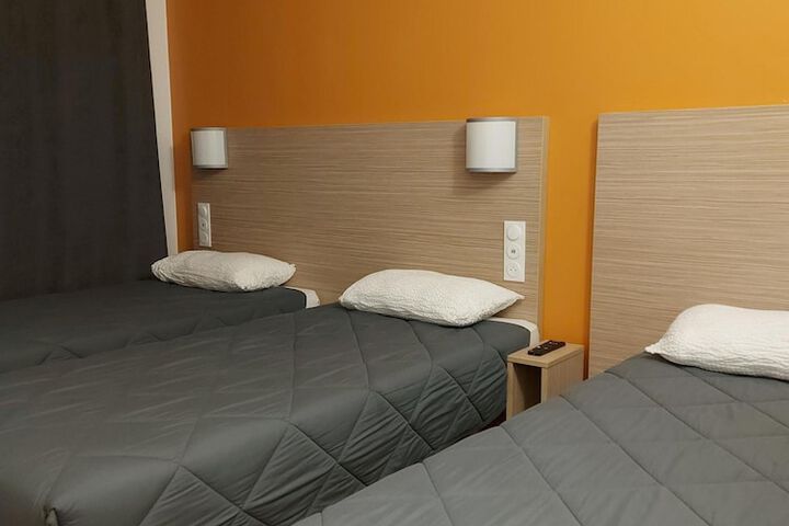 Room 15 of 64