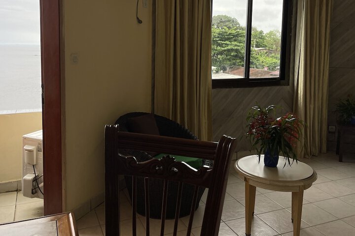 Room 15 of 35