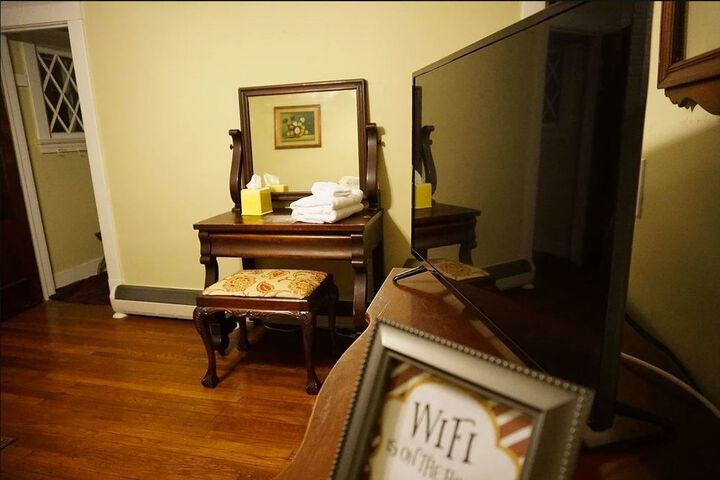 Room 19 of 40