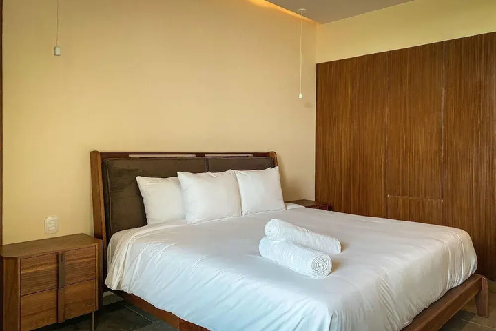 Blending Relaxation Sophistication 3 Bedroom Penthouse With Private Jacuzzi