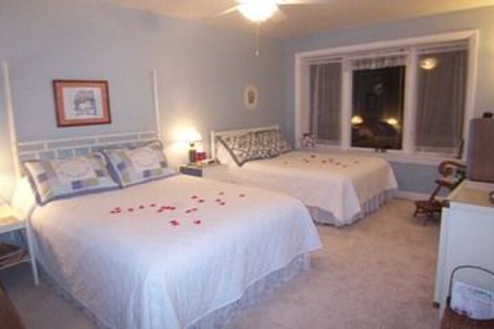 Room 27 of 62