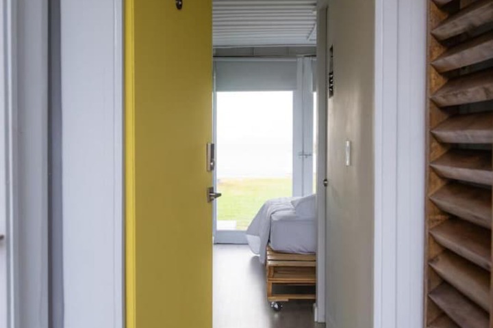 Room 10 of 43