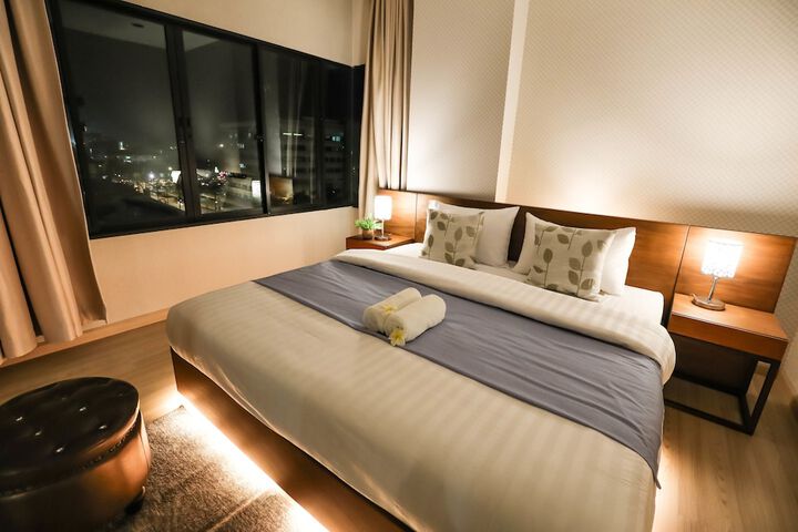 Room 21 of 34