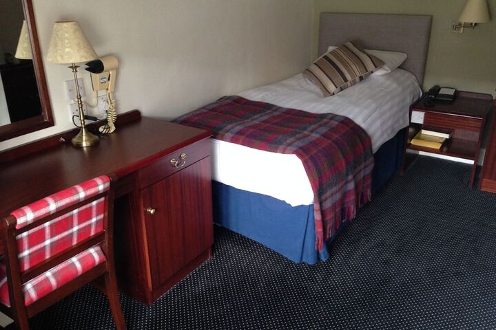 Room 6 of 69