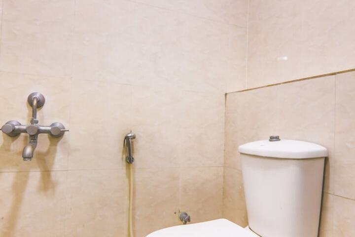 Room 21 of 22