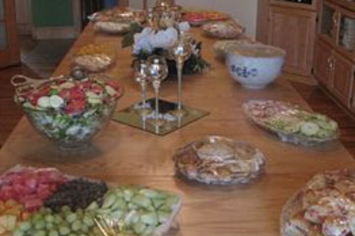 Dining 4 of 6