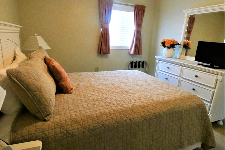Room 2 of 13