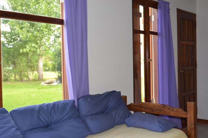 Room 4 of 9