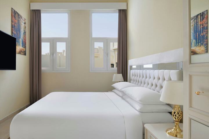 Room 15 of 60