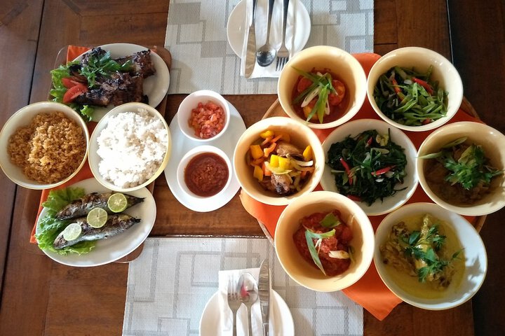 Dining Photos