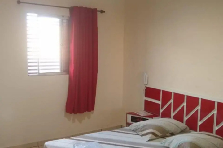 Room 9 of 13