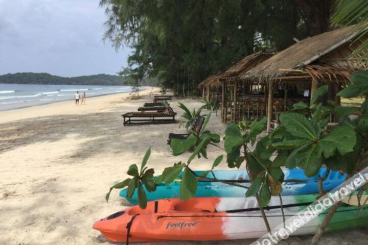 Aow Yai Bungalows